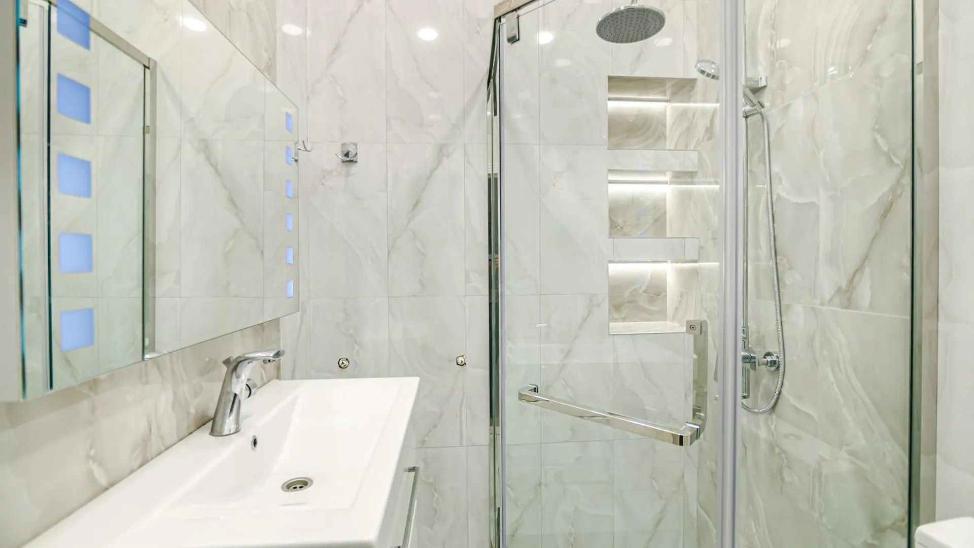 Winter Park Residence Baku 0*,